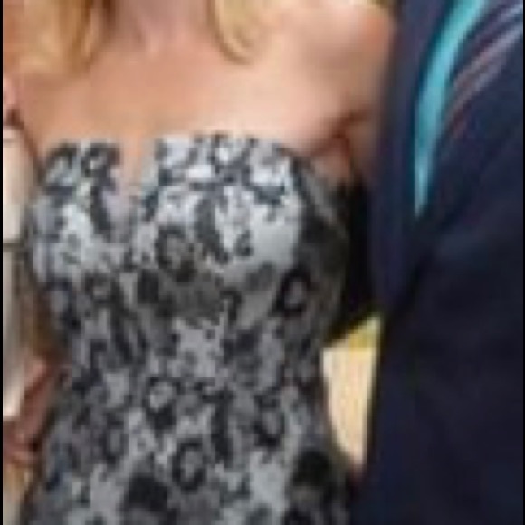 Classy black and white lace dress - Picture 2 of 5